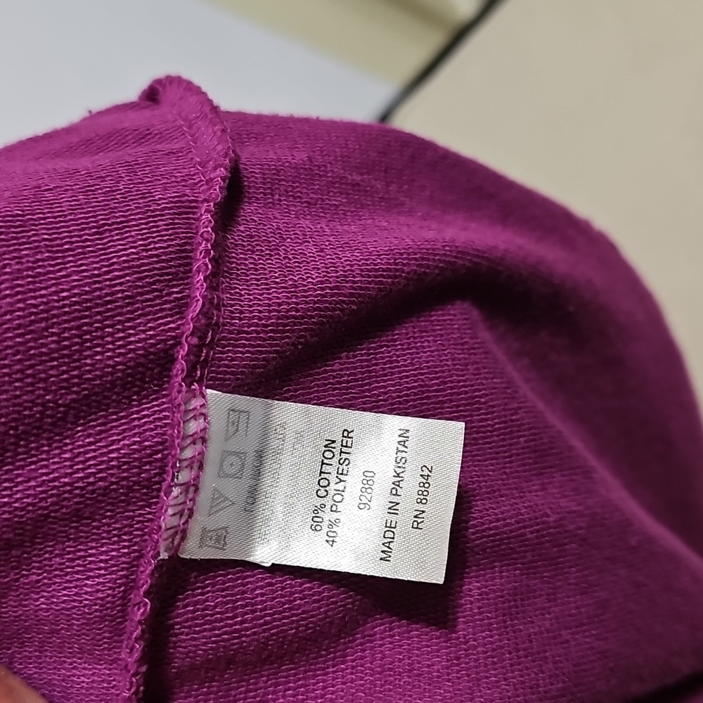 Dreams Co. Robe - Picture 8 of 10